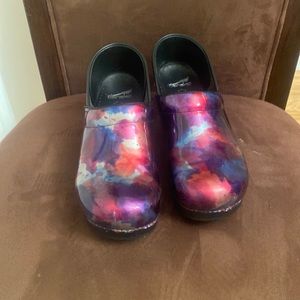 Nursing Clogs